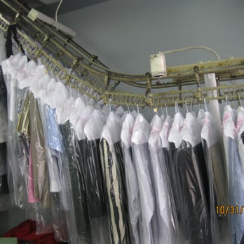 Chris Cleaners - Clearners - Laundromat Near Me - Mississauga, Ontario