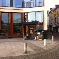 Avalon - Entrance to bar