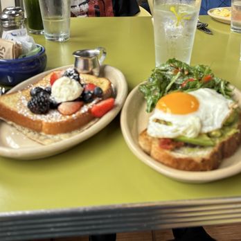 Snooze, an A.M. Eatery - French Toast Neat and Bravocado Toast - Breakfast & Brunch Near Me - San Diego, California Snooze, an A.M. Eatery - French Toast Neat and Bravocado Toast - Breakfast & Brunch Near Me - San Diego, California