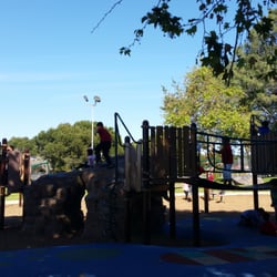 Pioneer Park - Great play area for kids.