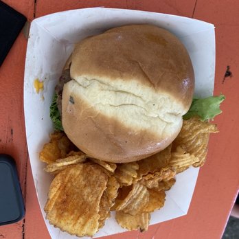 Aloha Alabama - Kids burger - Barbeque Near Me - Westport, Washington