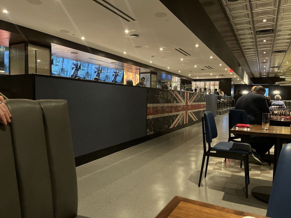 Gordon Ramsay Burger Las Vegas - Photo 2