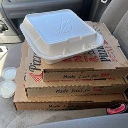 Boxed Pizza. One hawain, one pepperoni, cheesy bread and wings. Boxed Pizza. One hawain, one pepperoni, cheesy bread and wings.