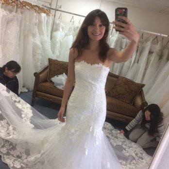 Emma Lees Bridal - Bridal Near Me - Oxnard, California Emma Lees Bridal - Bridal Near Me - Oxnard, California