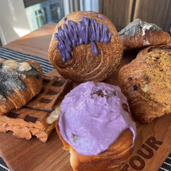 Toimoi Bakery - Pastries (@kevinsfoodtour) - Bakeries Near Me - Chantilly, Virginia Toimoi Bakery - Pastries (@kevinsfoodtour) - Bakeries Near Me - Chantilly, Virginia