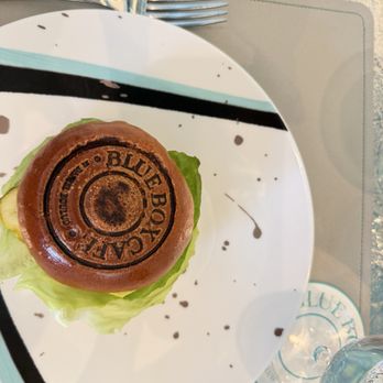 Tiffany's Blue Box Cafe - Blue Box Burger - Tea Rooms Near Me - New York, New York