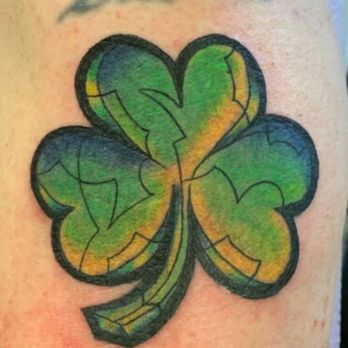 Premium Tattoo - Finished product of a Shamrock - Tattoo Near Me - Oakland, California Premium Tattoo - Finished product of a Shamrock - Tattoo Near Me - Oakland, California