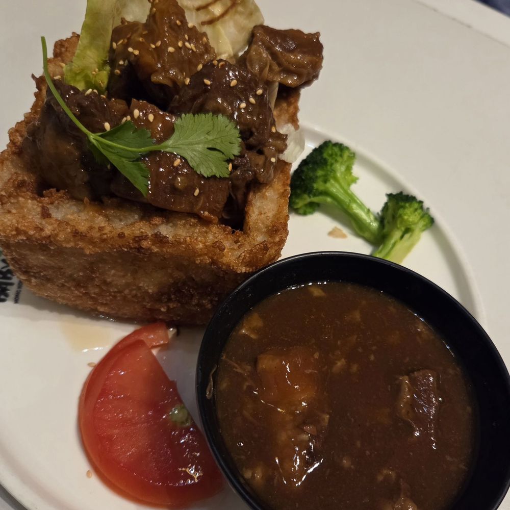 Baby Cafe - Crispy rice cube with beef stew - Cafes Near Me - San Leandro, California