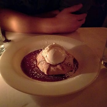 Lavagna - Apple...something a la mode! Not too sweet and just perfect after dinner. - Italian Near Me - New York, New York Lavagna - Apple...something a la mode! Not too sweet and just perfect after dinner. - Italian Near Me - New York, New York