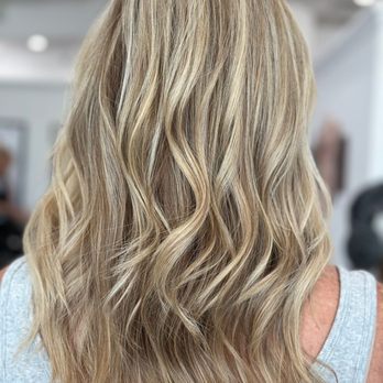 Avenue Salon Beauty & Spa - Highlight, cut and style by Ati - Hair Salons Near Me - Plano, Texas Avenue Salon Beauty & Spa - Highlight, cut and style by Ati - Hair Salons Near Me - Plano, Texas