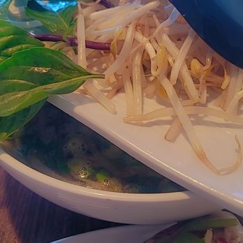 DD Mau Vietnamese Eatery - Brisket Pho - Vietnamese Near Me - Maryland Heights, Missouri