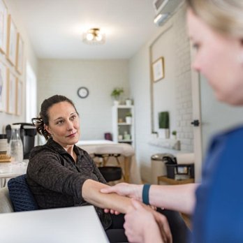 Brookfield Massage - Photo - Massage Therapy Near Me - Toronto, Ontario Brookfield Massage - Photo - Massage Therapy Near Me - Toronto, Ontario