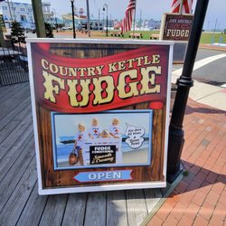 Country Kettle Fudge