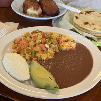 Doña Cecy's Pupuseria - Chorizo Huevos - Salvadoran Near Me - Rockville, Maryland Doña Cecy's Pupuseria - Chorizo Huevos - Salvadoran Near Me - Rockville, Maryland