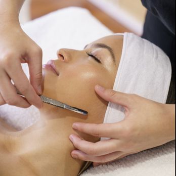 Blue Daisy Facial Studio - Dermaplane treatment - Skin Care Near Me - Tigard, Oregon Blue Daisy Facial Studio - Dermaplane treatment - Skin Care Near Me - Tigard, Oregon