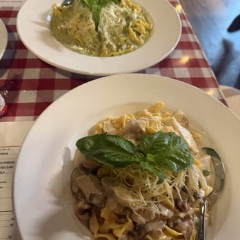 Auntie Pasto's - pesto pasta with chicken and carbonara with chicken - Italian Near Me - Honolulu, Hawaii
