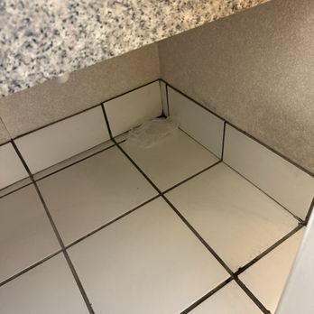 Park Inn by Radisson - Trash left in the bathroom - Hotels Near Me - West Middlesex, Pennsylvania