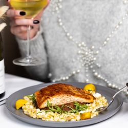 Whitestone Restaurant & Bar