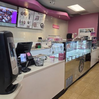 Baskin-Robbins - Ice Cream & Frozen Yogurt Near Me - San Gabriel, California Baskin-Robbins - Ice Cream & Frozen Yogurt Near Me - San Gabriel, California