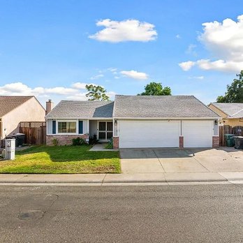 Connie Van Real Estate Group - Real Estate Agents Near Me - Elk Grove, California