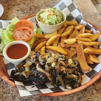 Wings-N-Ale - Signature Burger (minus bun and cheese). Smothered in sautéed mushrooms and onions. - American Near Me - Coral Springs, Florida Wings-N-Ale - Signature Burger (minus bun and cheese). Smothered in sautéed mushrooms and onions. - American Near Me - Coral Springs, Florida