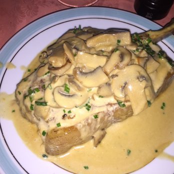 L'Ami Louis - Veal - French Near Me - Paris, 75