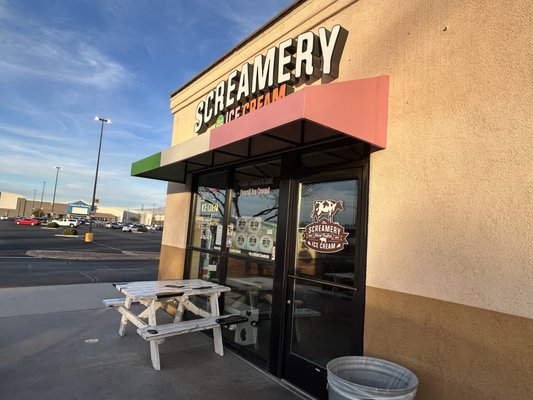 The Screamery by null