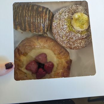 Dudley's Bakery - Delis Near Me - Santa Ysabel, California