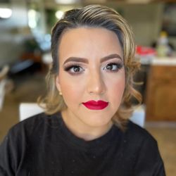 Glam By Geexo