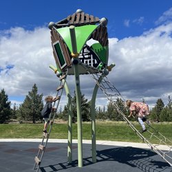 Rockridge Park - Tree house