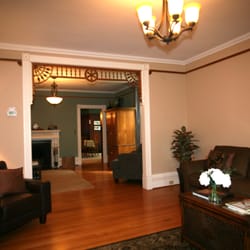 The King Orchard - Double parlor