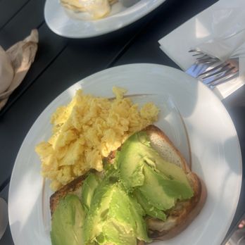 La Conchita Bakery - Avocado toast, pecan pancakes, yummy coffee - Bakeries Near Me - Driggs, Idaho La Conchita Bakery - Avocado toast, pecan pancakes, yummy coffee - Bakeries Near Me - Driggs, Idaho