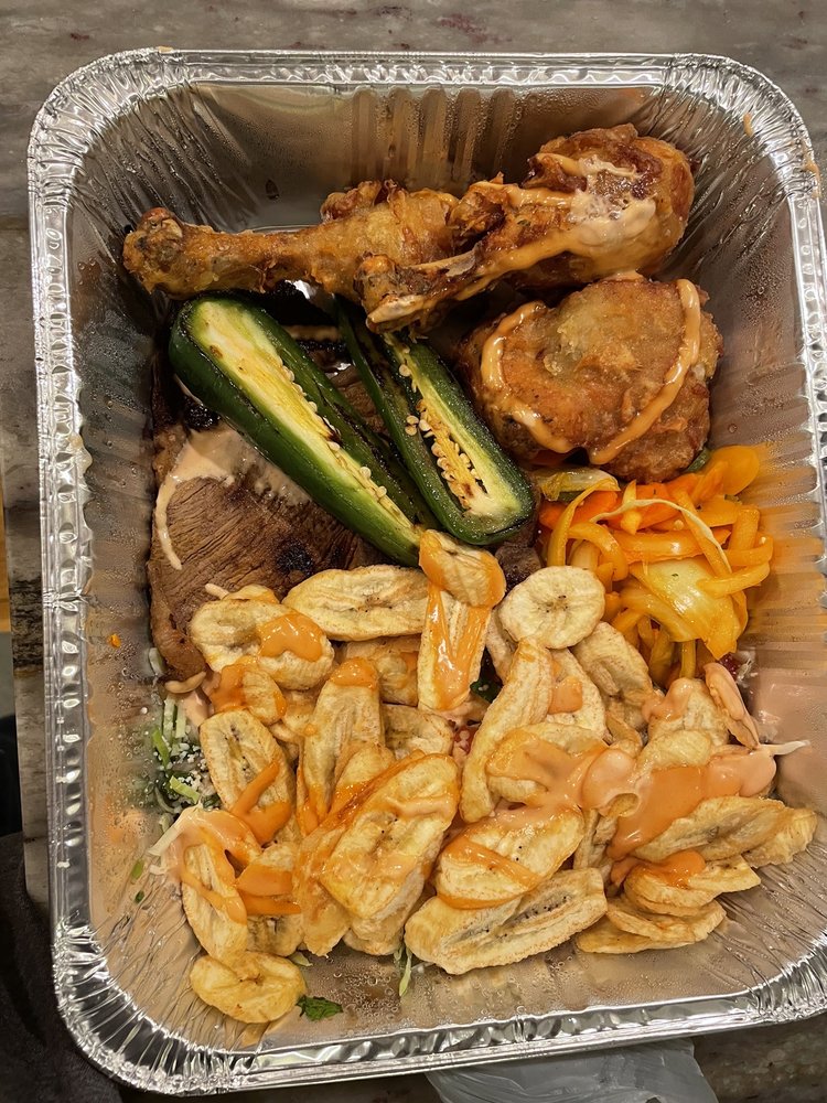 Pupuseria sabor latino