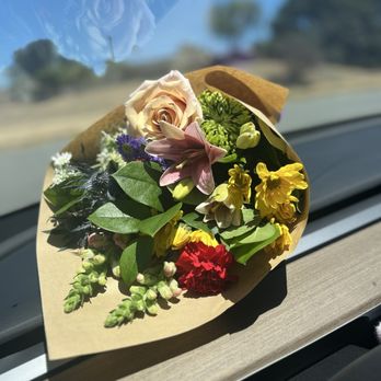Walnut Creek Florist - Florists Near Me - Walnut Creek, California Walnut Creek Florist - Florists Near Me - Walnut Creek, California