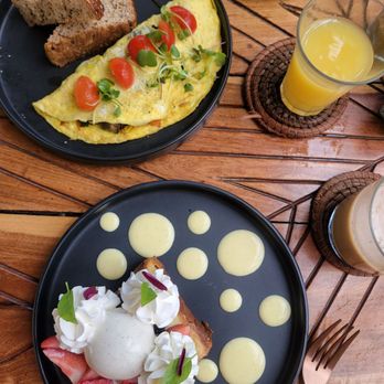 Italdo - Patisserie/Cake Shop Near Me - Tulum, ROO