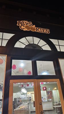 Ali's Cookies - Emory by null