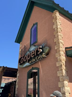 Cooper's on the Creek by null