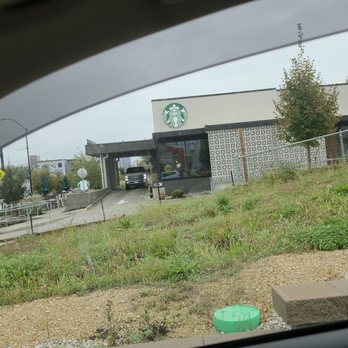 Starbucks - Drive up - Coffee & Tea Near Me - Des Moines, Iowa