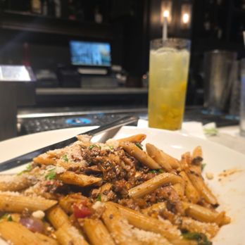 Glenn's Kitchen - New American Near Me - Atlanta, Georgia