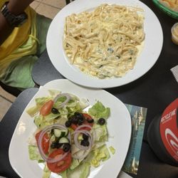 Fettuccine Alfredo Pasta & Chef Salad