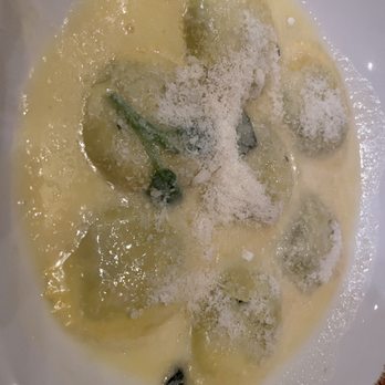 Terroni - ravioli ricotta e spinaci - Italian Near Me - Toronto, Ontario Terroni - ravioli ricotta e spinaci - Italian Near Me - Toronto, Ontario