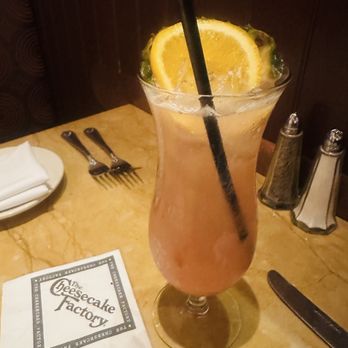 The Cheesecake Factory - Ahi Poke Nachos* - Desserts Near Me - Burlington, Massachusetts