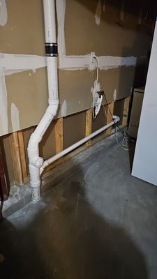 Lindholm Property Maintenance Logo