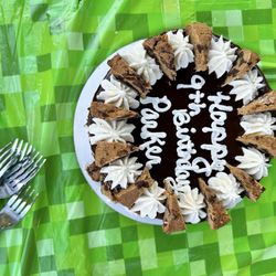 Coastal Baking - Amazing cookies and cream birthday cake