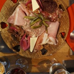 Le Café de la place - Charcuterie plate