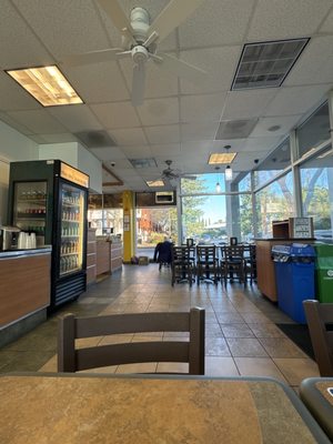 The Ma'lawah Bar by null