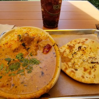 Tikka Shack Indian Grub - Southern Curry and Garlic Naan. - Indian Near Me - Phoenix, Arizona