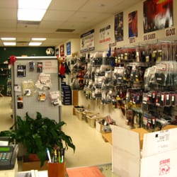 MD Police Supply - The showroom