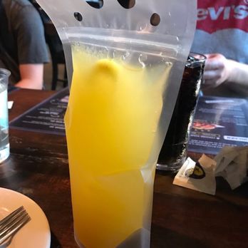 Mad For Chicken - Mango Lemonade 16oz - Korean Near Me - Forest Hills, New York Mad For Chicken - Mango Lemonade 16oz - Korean Near Me - Forest Hills, New York