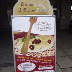 Kraina Pierogów - Reklama uliczna - ceny bardzo umiarkowane